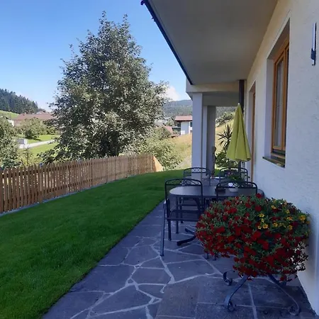 Lägenhet 2 Haus Doerfler
