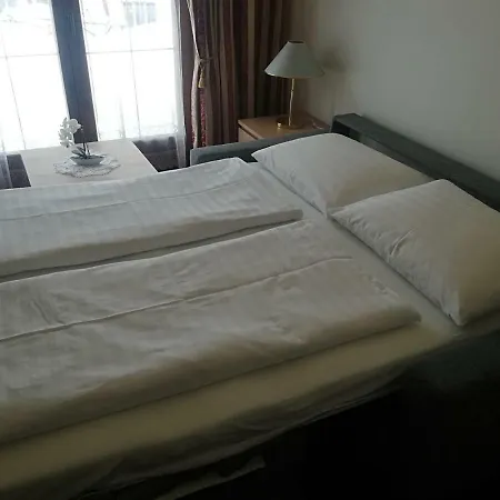 2 Haus Doerfler *